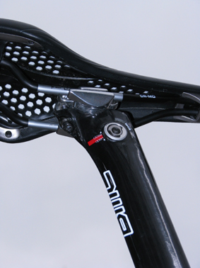 bmc_roadrecer_sedlovka_sedlo_karbon
