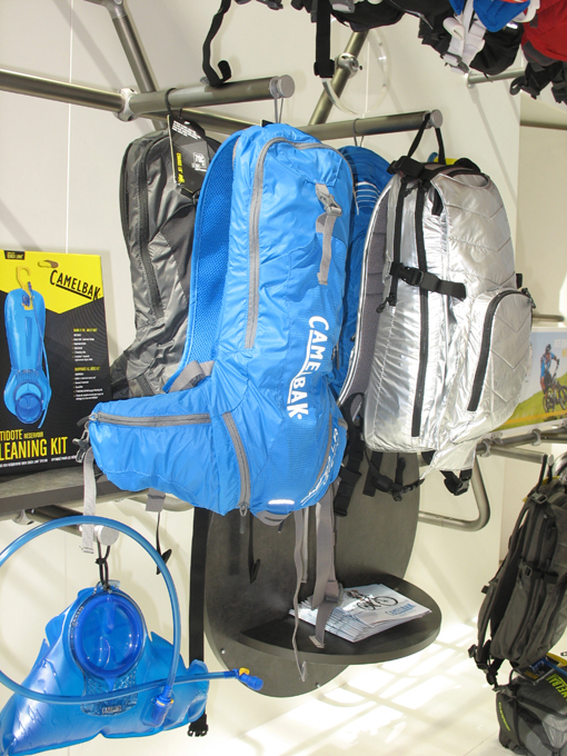 camelbak_celk