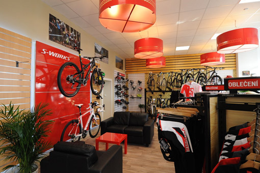 specialized_concept_store_pardubice_3