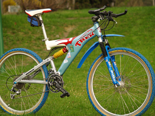 trek_y33_retro