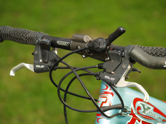 Trek Y33